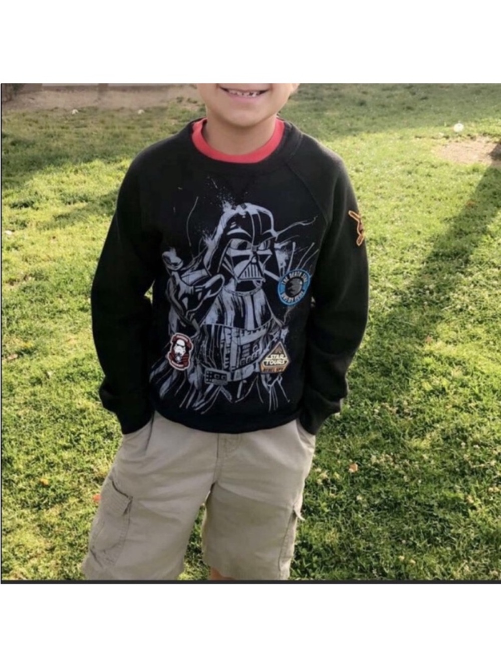 Disneyland Black Darth Vader Star Wars Boys Pullover Graphic Sweater✨